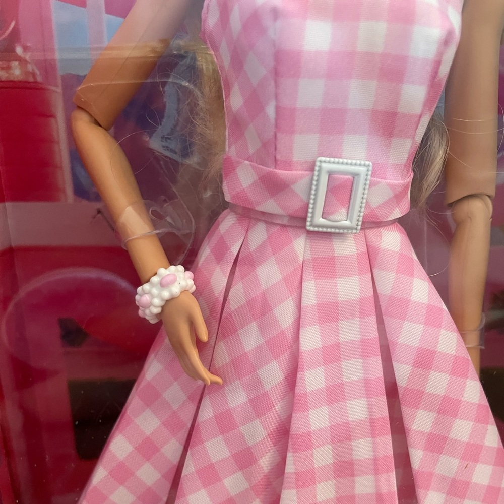 Barbie in pink gingham dress from Barbie The Movie Margot R NRFB NWT 🎉Host Pick🎉 - Picture 3 of 8